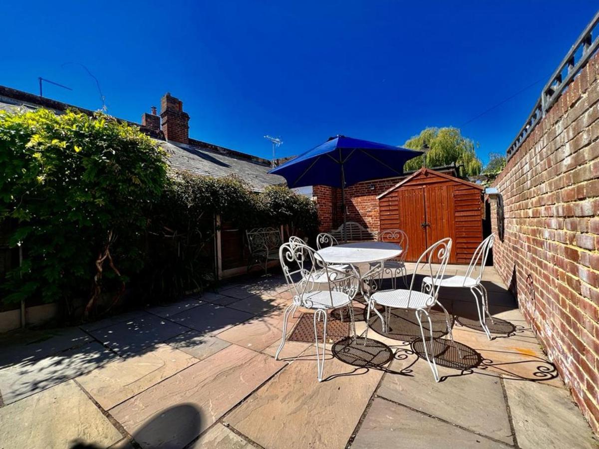Bridewell Cottage In The Heart Of Tenterden - Pass The Keys Luaran gambar
