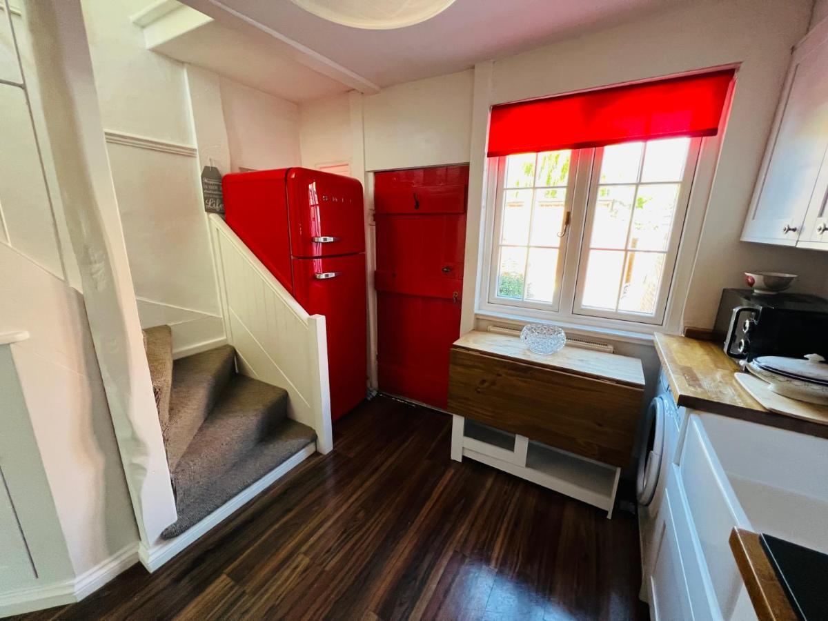 Bridewell Cottage In The Heart Of Tenterden - Pass The Keys Luaran gambar